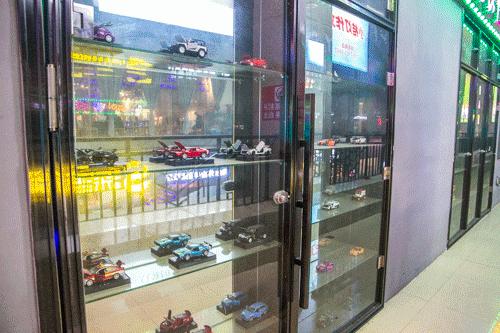 写字楼里的观景酒馆,写字楼里面的酒馆