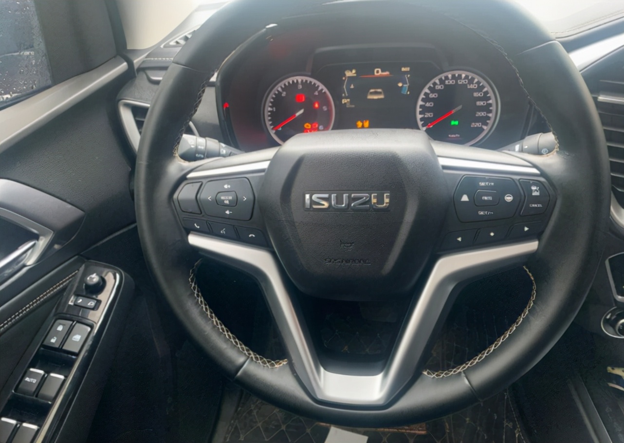 五十铃d-max车主采访,郑州五十铃dmax越野