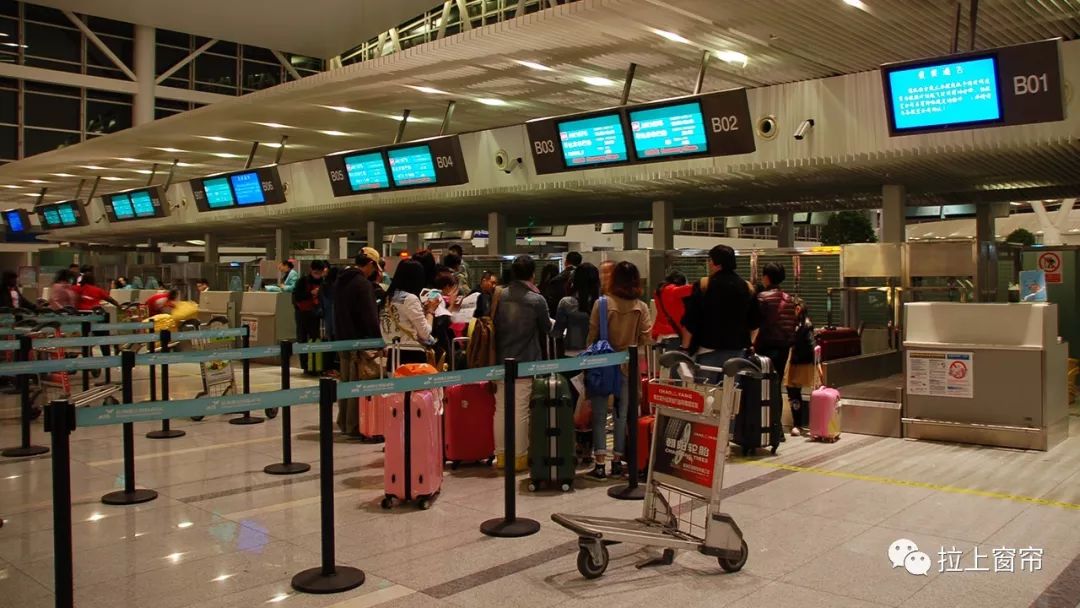 坐飞机行李多少斤免费,坐飞机可以免费带多少行李