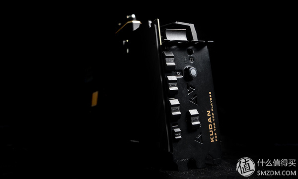 显卡2万元,2000元的2080显卡