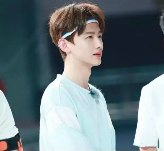 发带既简单又好看,发带能做什么