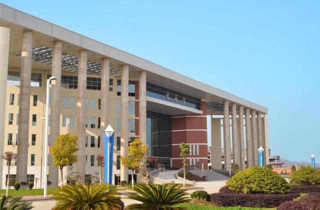 江西学费最贵的高校,江西学费高的专科学校