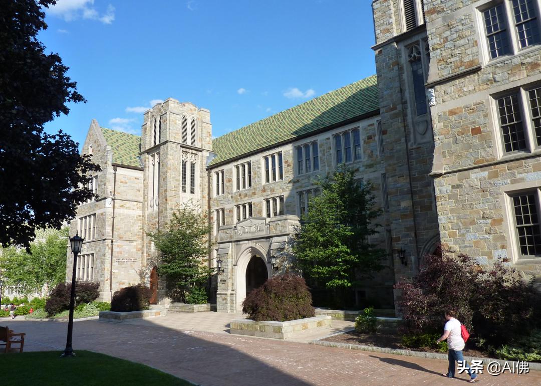 美国50所向低收入学生提供最大财政援助的大学