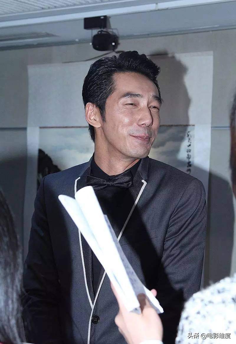 45岁李李仁婚姻幸福，为妻子主动结扎，婚后育有一儿一女惹人羡