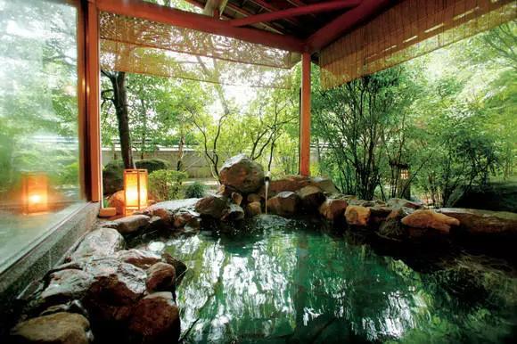 游玩攻略|九州风情，让女子们欲罢不能的温泉