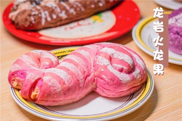 史努比烘焙如何加盟,史努比蛋糕教程