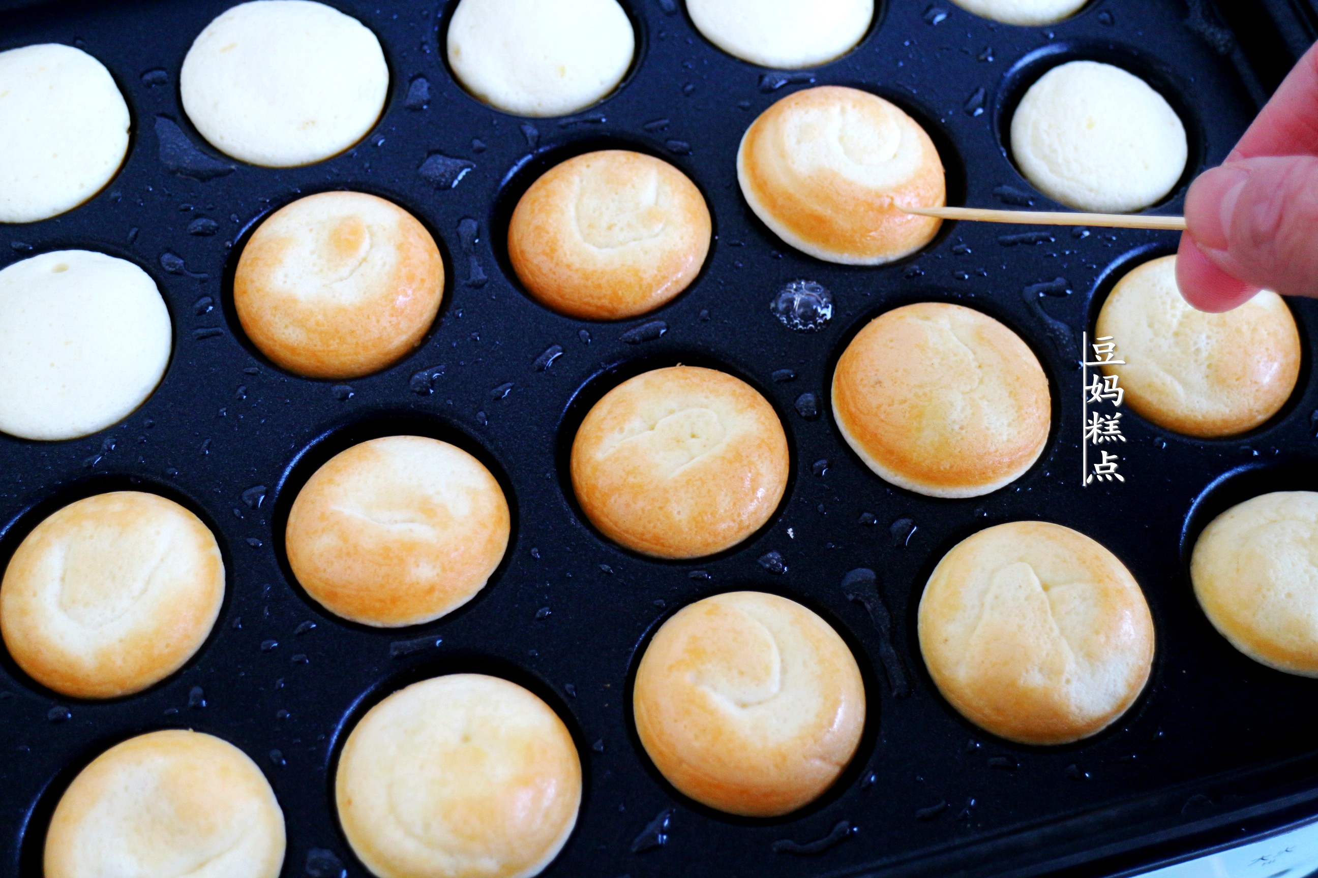 不用烤箱做迷你小蛋糕,儿童小蛋糕做法家庭版不需烤箱