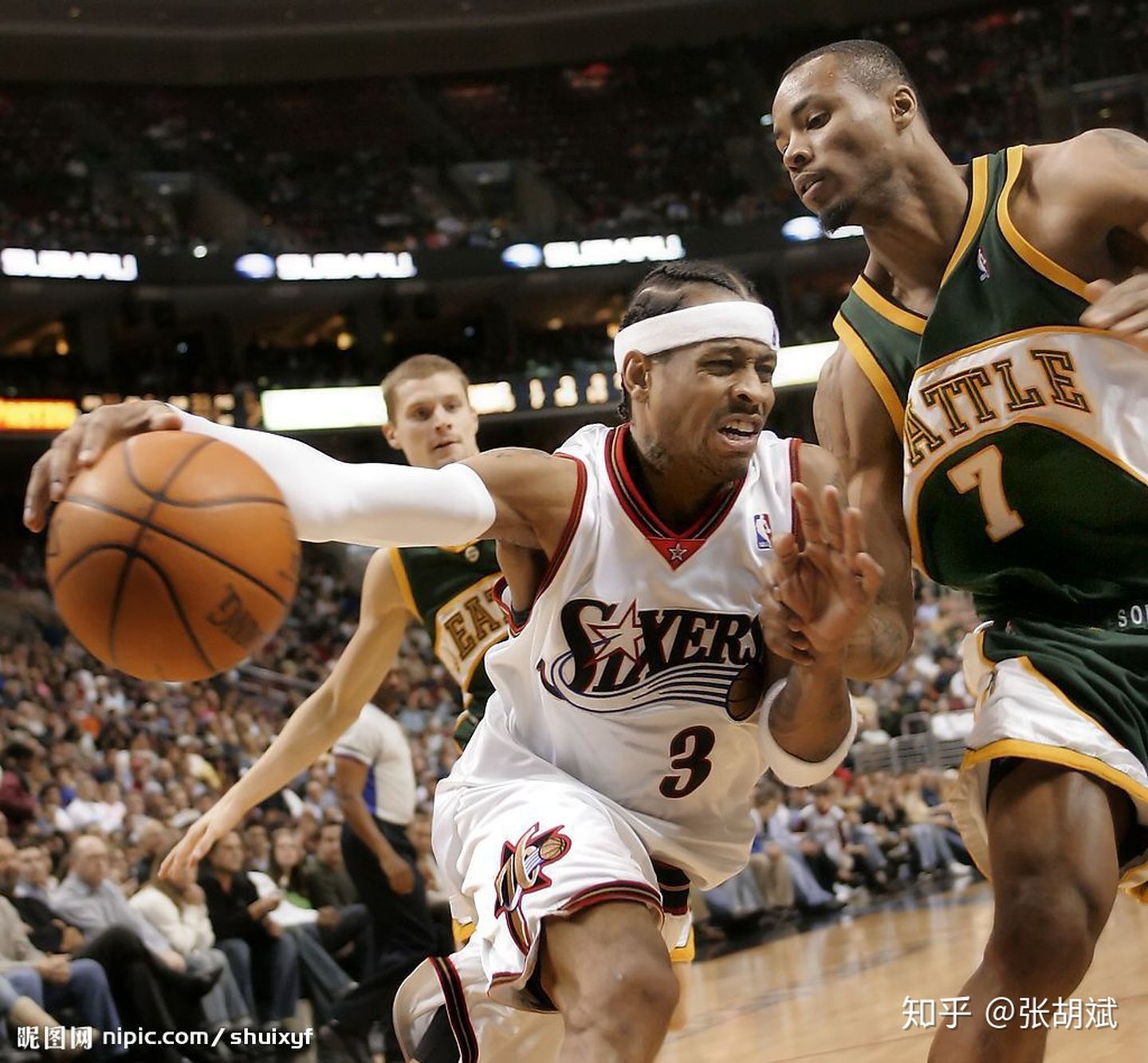 为什么中国人打篮球很单一,为什么中国打篮球的比足球多