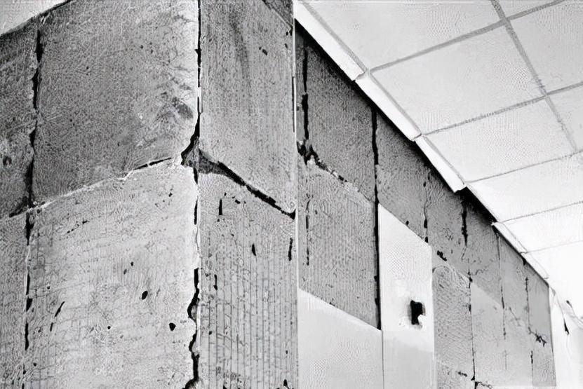 家里用轻质墙的注意了！出现问题这样做最好