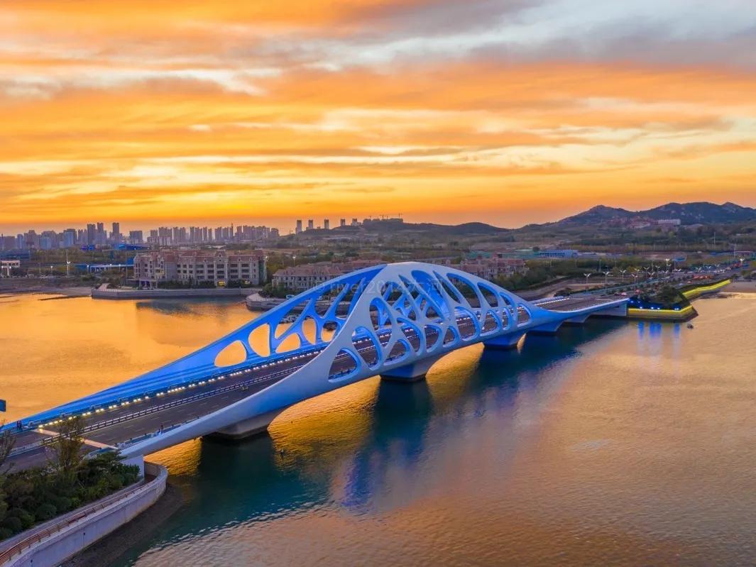 这就是西海岸是什么梗,东方影都西海岸好莱坞