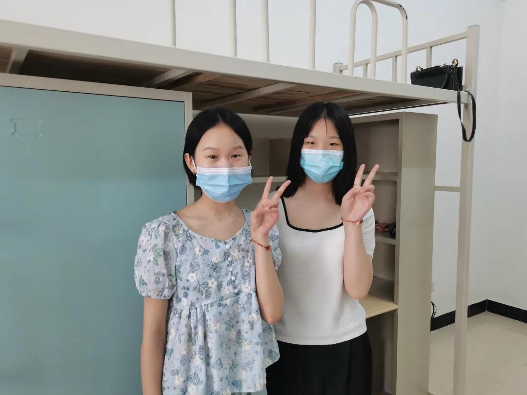 武汉外语外事学院新生,2022年武汉外语外事新生报到