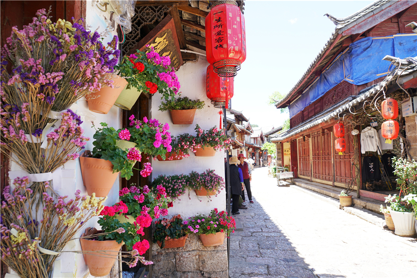 昆明一座浪漫的花城,云南四季如春风景
