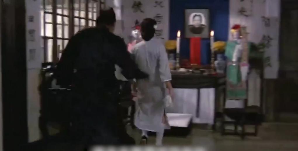 贫贱女子贪图富贵嫁入豪门，却与小叔暧昧逼死残疾丈夫：《怨女》