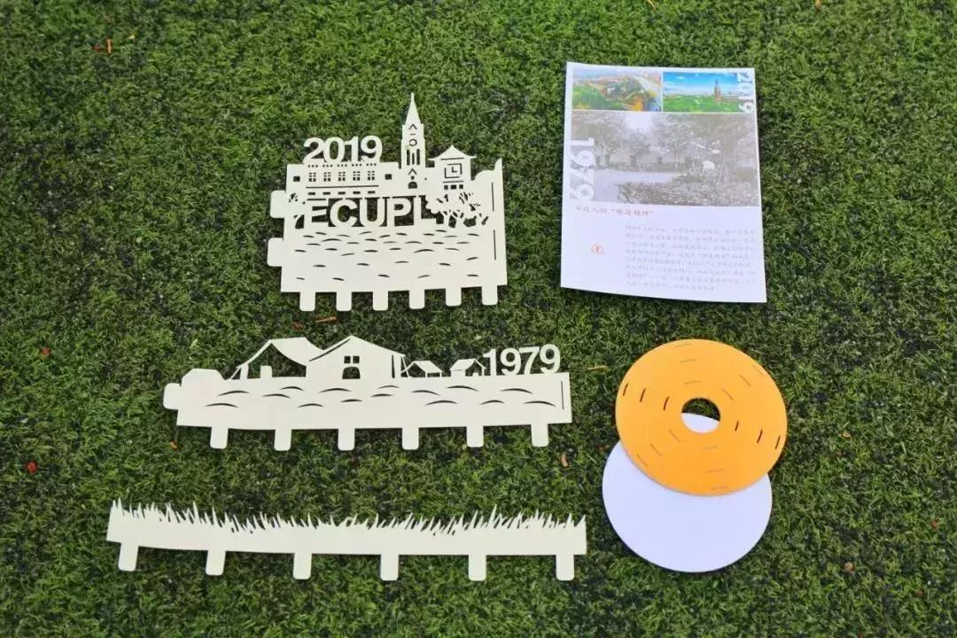 高校定制17000枚戒指送毕业生,硬核大学开学送戒指