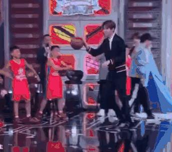 鹿晗吐槽王思聪完整版,鹿晗diss