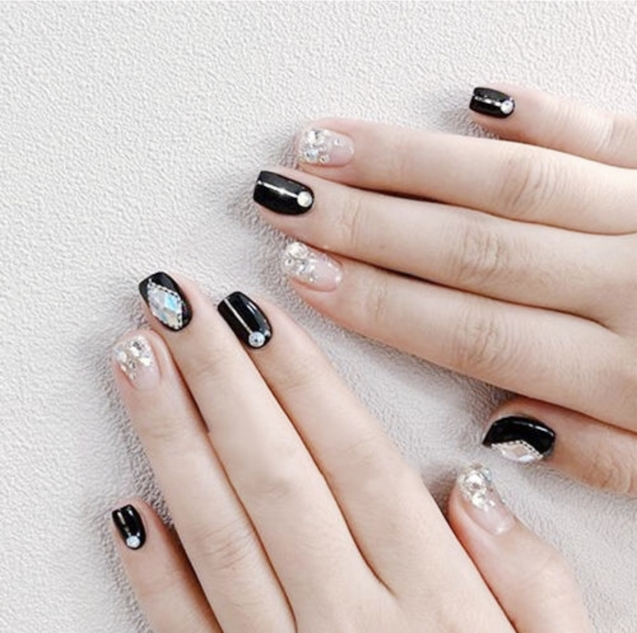 闪亮又质感的美甲造型,超亮异形美甲钻