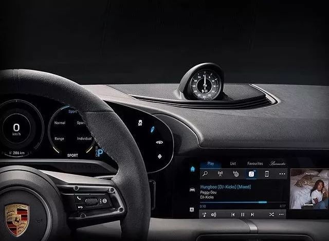 宇舶和天梭手表哪个好,戴天梭开什么车