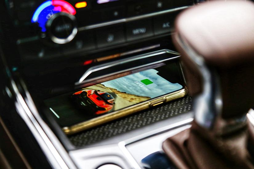 深度试驾大众新辉昂，内饰风格务实，乘坐空间和舒适性怎么样？