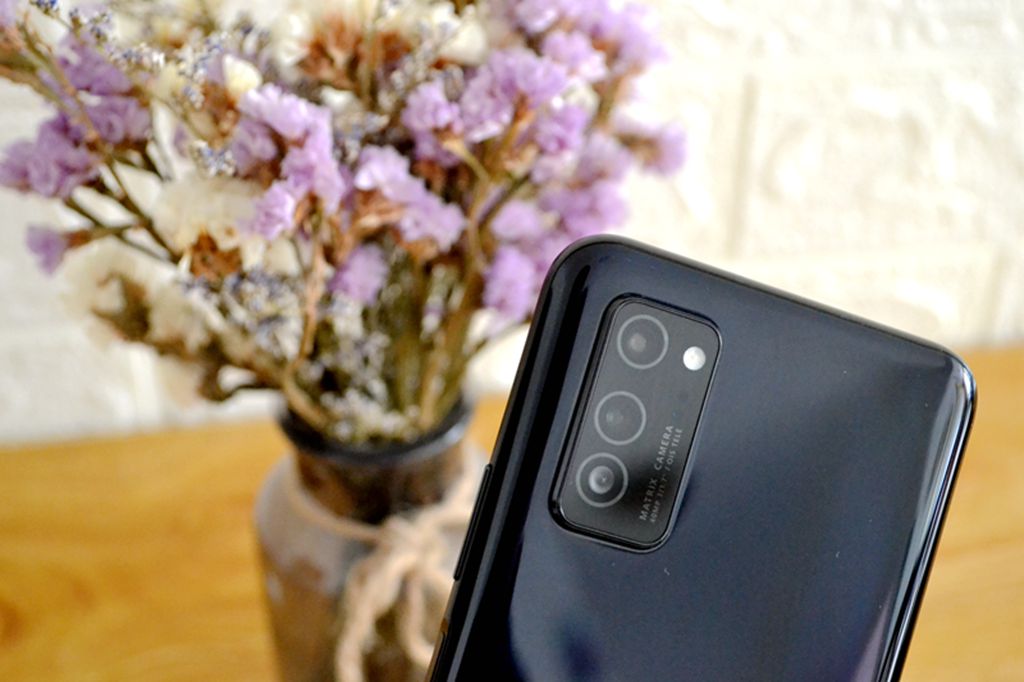 荣耀宣布发布1000元以下的5g手机,5g手机芯片市场上演五强争霸