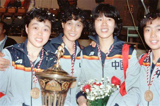 历届女排冠军都是谁,女排曾经连冠功臣