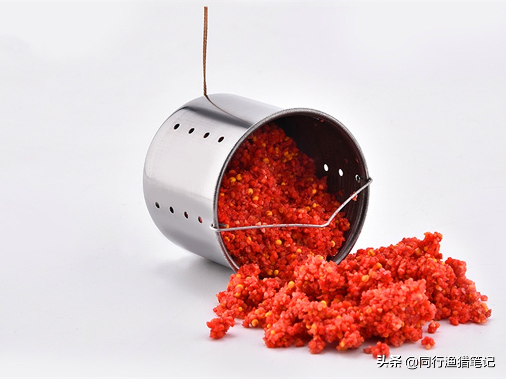 三种高手在用的打窝方法,用什么样的打窝器打窝比较好