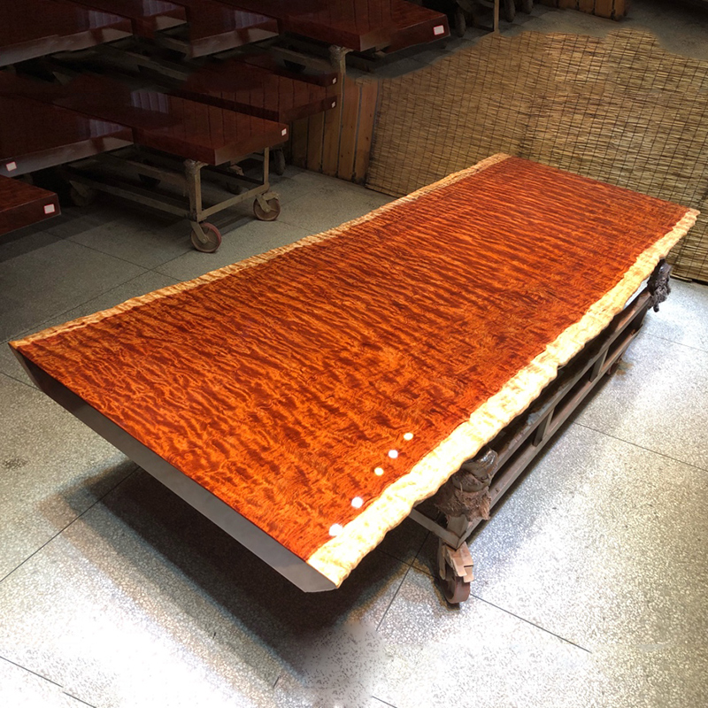 实木大板桌开裂用什么胶,实木大板开裂是怎么回事