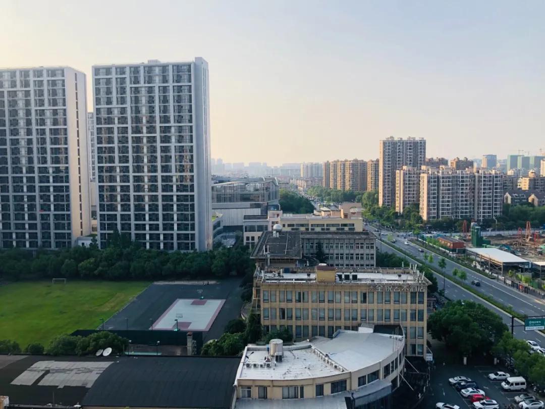 1天谈崩4套！没有次新房的三墩，与三墩北差了不止一点