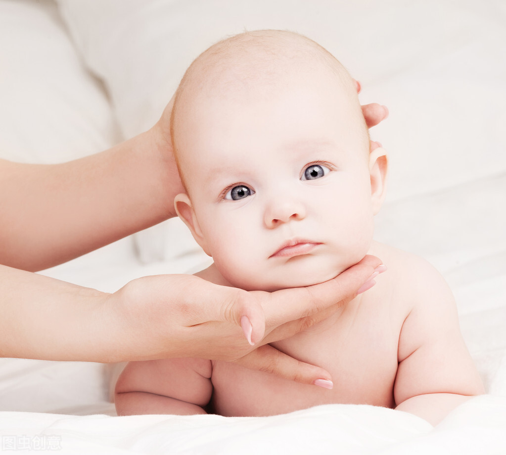 六个月的孩子脖子缝歪了怎么办呢,六个月婴儿脖子歪了怎么办