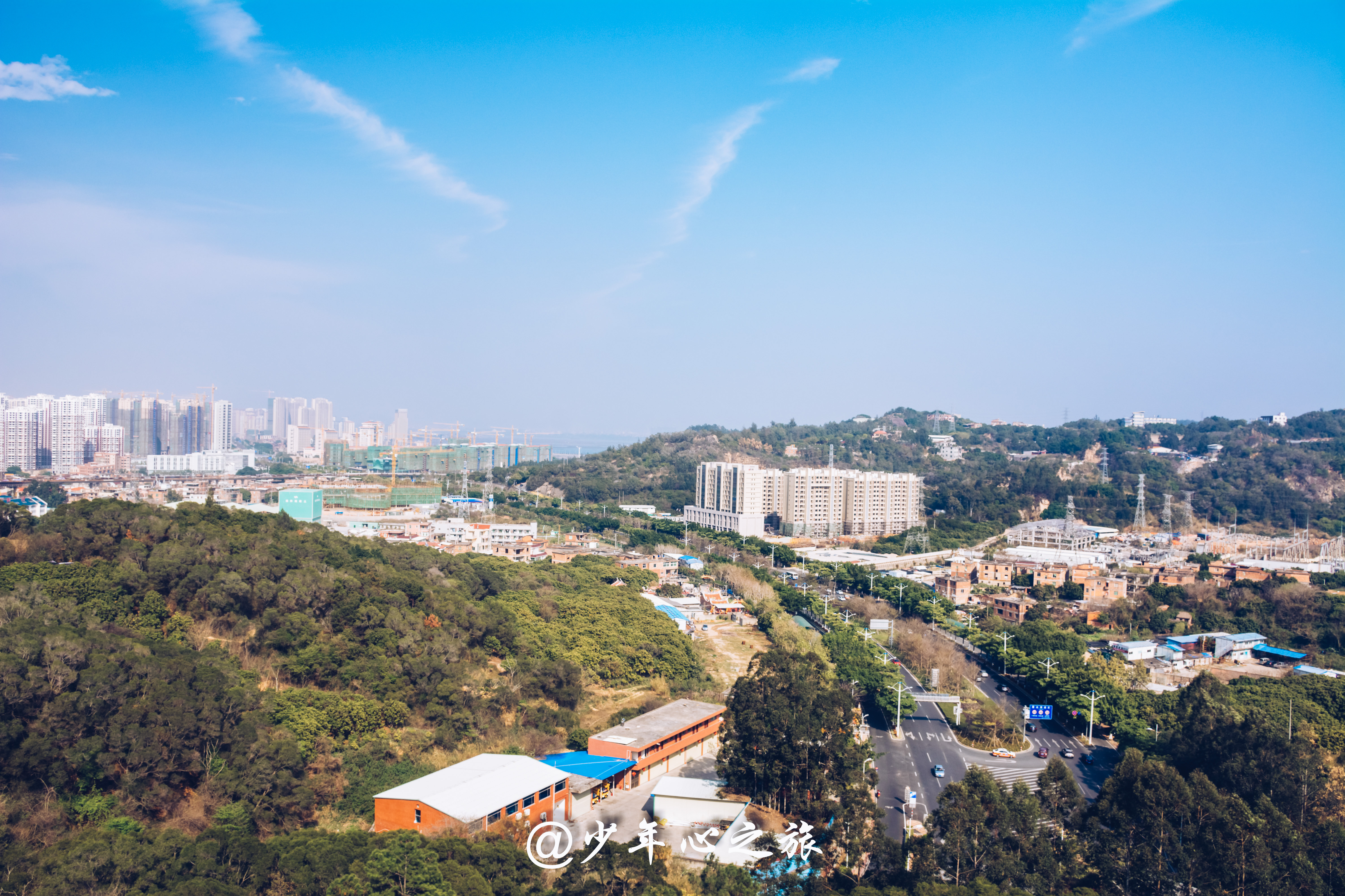泉州大坪山空中玻璃栈道,福建泉州最大的玻璃栈道
