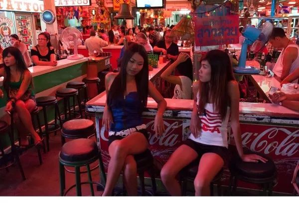 这里租妻合法，艾滋指数全球第一，每年竟还有3000万人要去