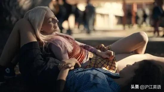 15岁艺术家,15岁走秀