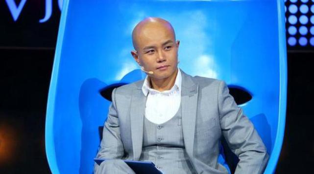 乐嘉从金牌主持到落寞,乐嘉为什么沦落街头演讲