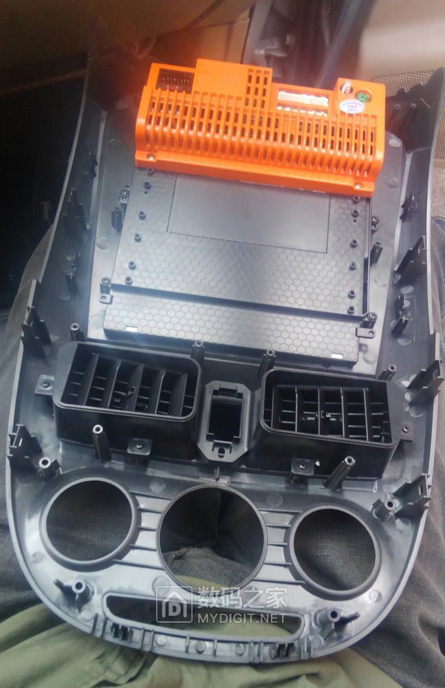 别克凯越仪表盘改液晶,别克凯越横屏导航