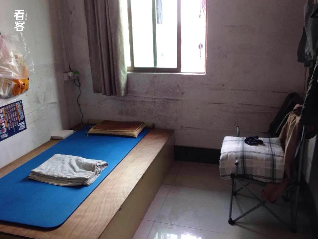 物流分拣夜班视频,物流分拣站夜班