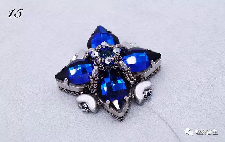 施华洛世奇红色四叶草水晶,红色心形水晶施华洛世奇