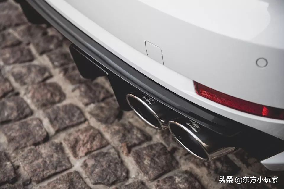 2019款奥迪a4进取改装轮毂,新款奥迪a4改装图片欣赏