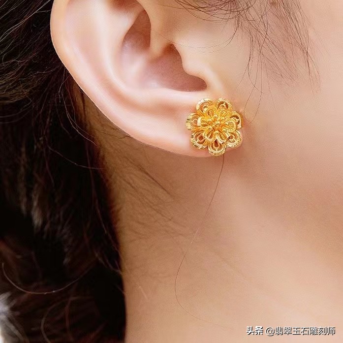 结婚三金选择黄金还是彩金,结婚金首饰怎么挑选