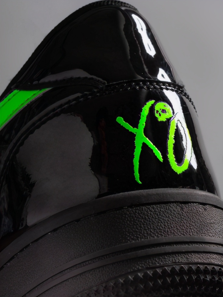 足球明星马拉多纳死因,球星马拉多纳哪年去世