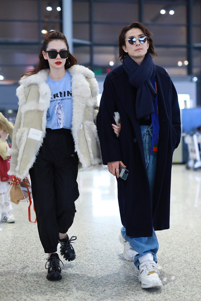 戚薇的穿搭接地气,戚薇和韩国老公