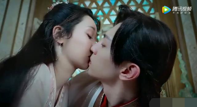 旭凤怎知不是六瓣霜花,香蜜锦觅杀旭凤灰飞烟灭