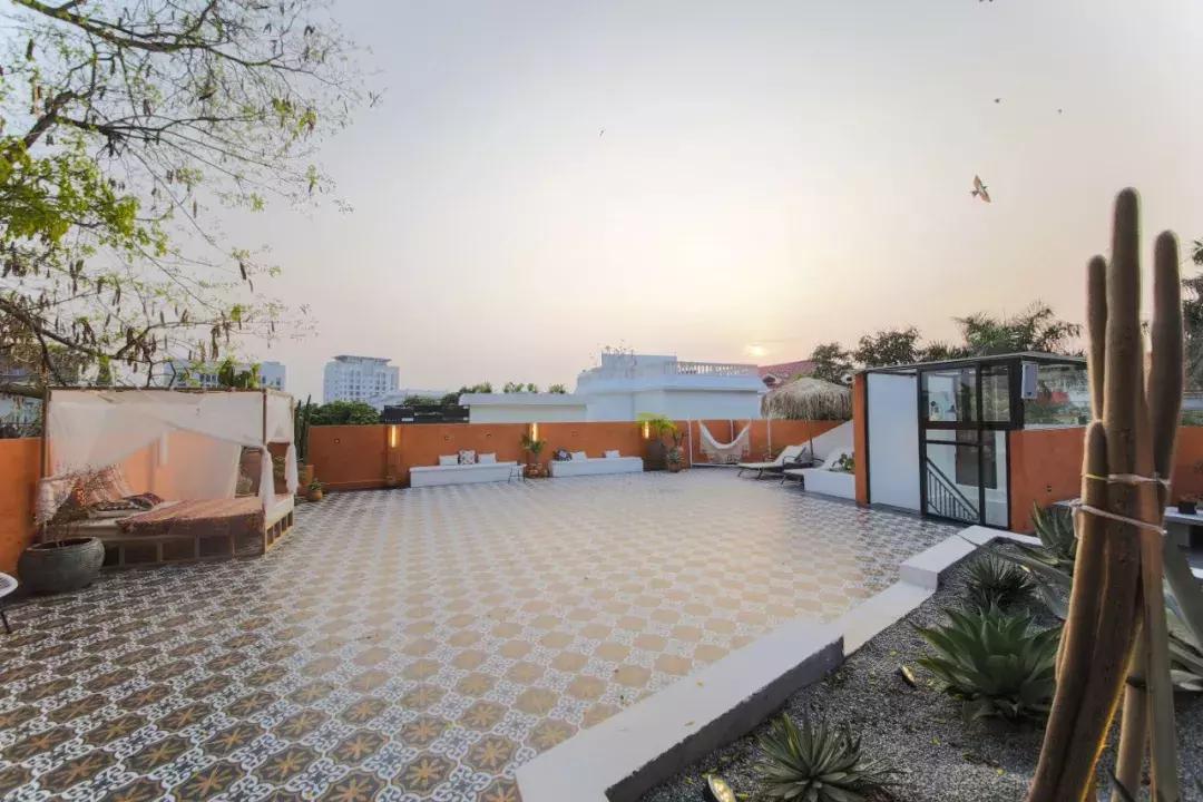 这对丁克小夫妻不懂设计，却靠热爱，设计出了厦门最美民宿