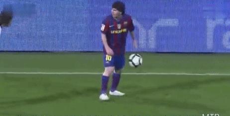 梅西被铲球拜仁,梅西被铲完整版