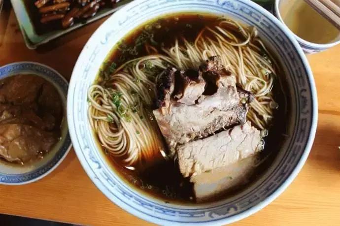 中国最富有的县有哪几个,中国最富有的地级市是哪里