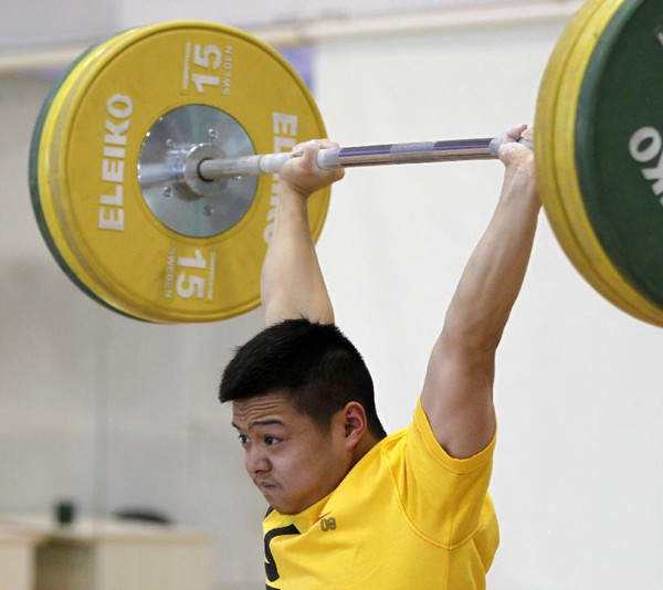 残酷！苦熬13年奥运夺金获奖励六百万，却不如网红干坐两个小时？