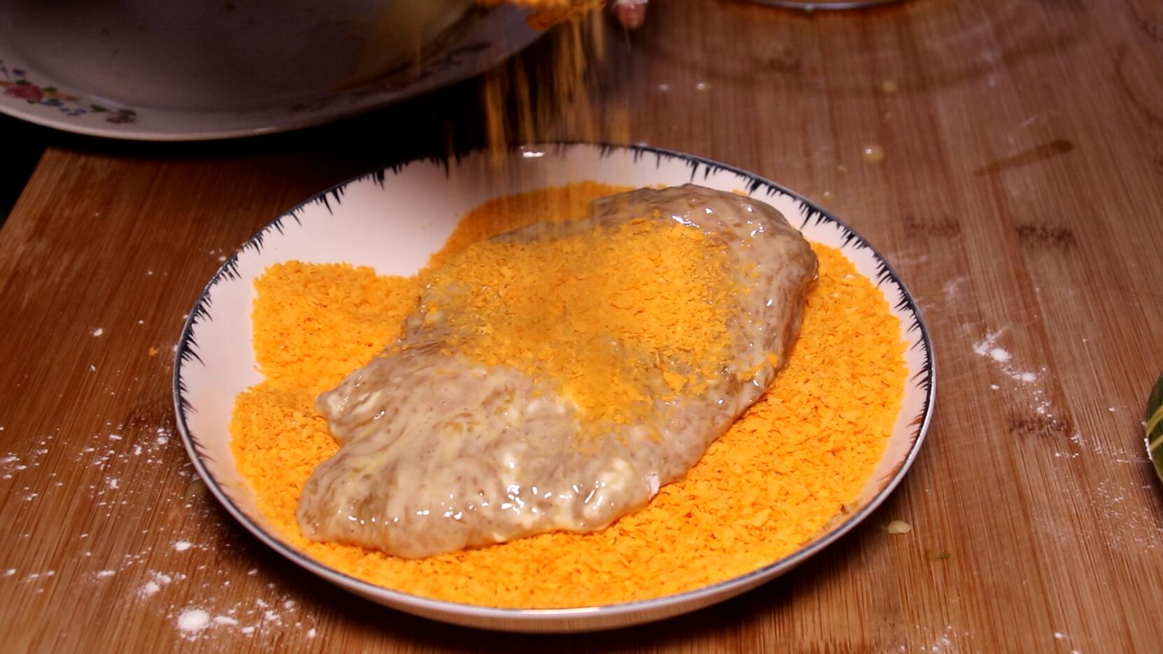 在家做孩子爱吃的炸鸡排,想吃炸鸡排视频