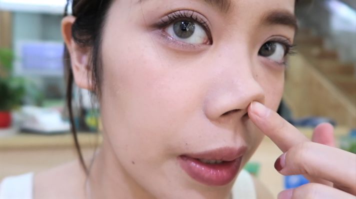 夏日控油持久不暗沉粉底液,dw粉底液1w0全脸试色