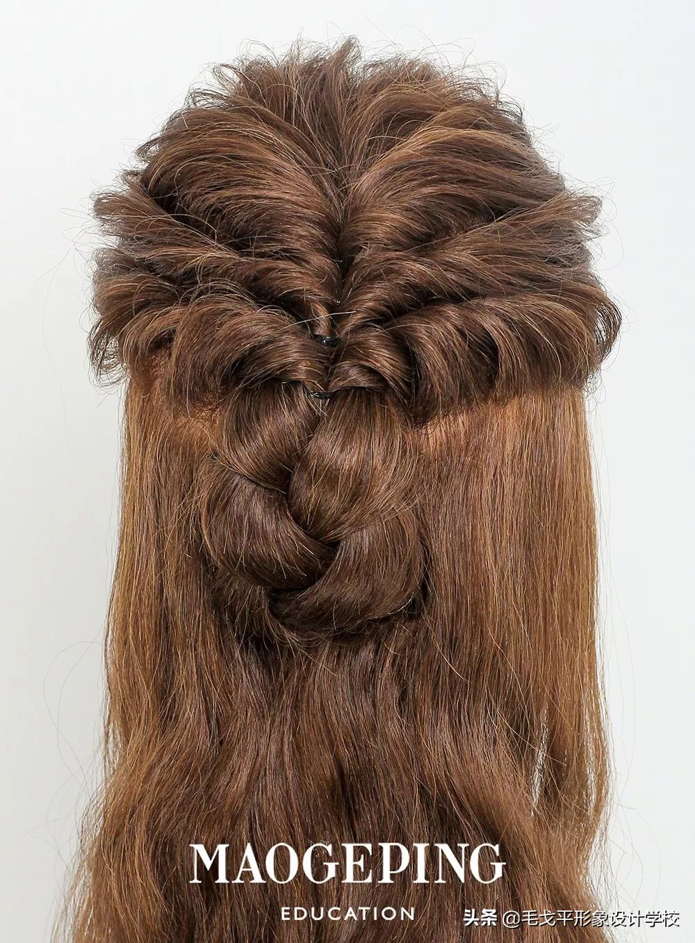 气质盘发高端大气上档次自己盘,优雅气质女人盘发