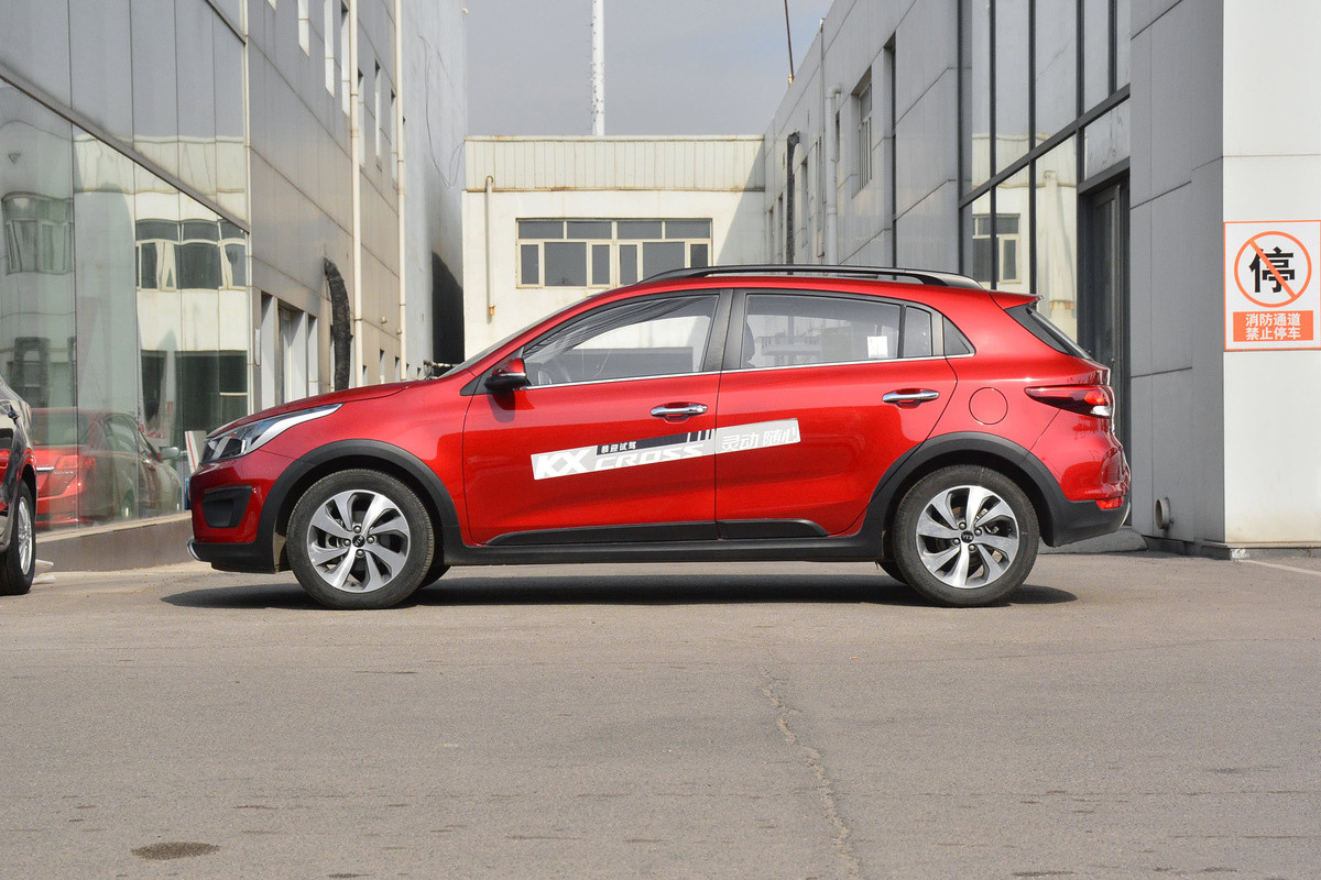 本田飞度suv自动挡8万左右的,起亚飞度