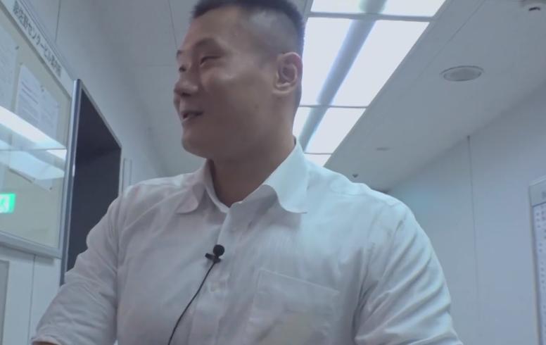 去日本当保安需要什么,小伙当保安一月4000不管饭能干不