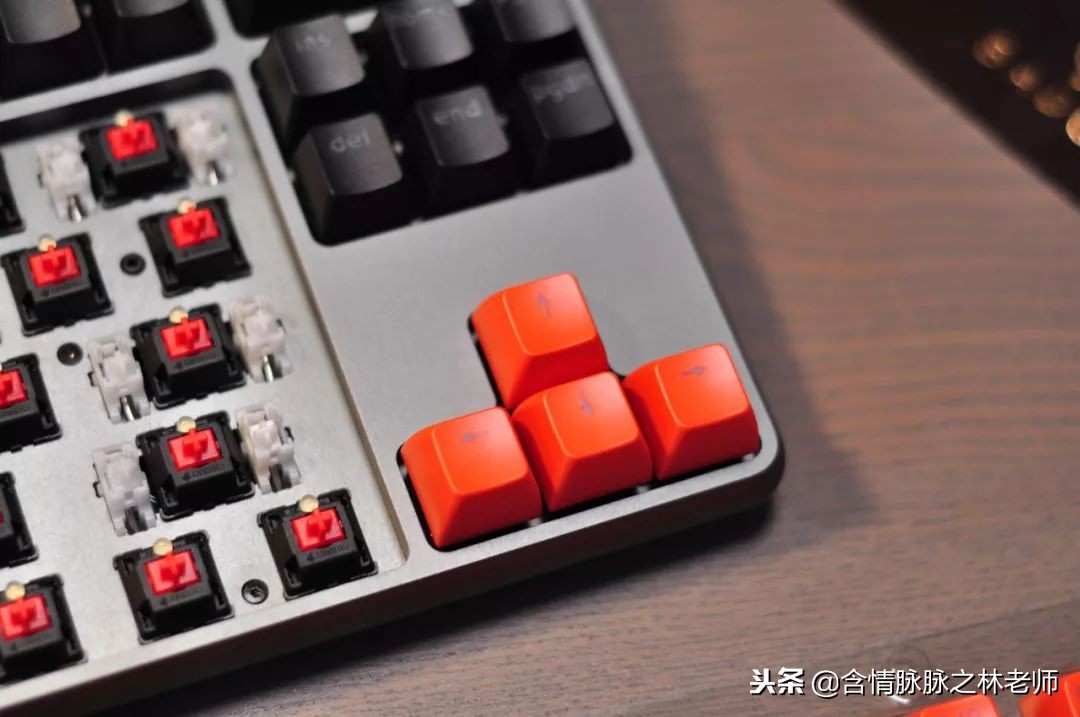 红轴正刻机械键盘,悦米红轴机械键盘